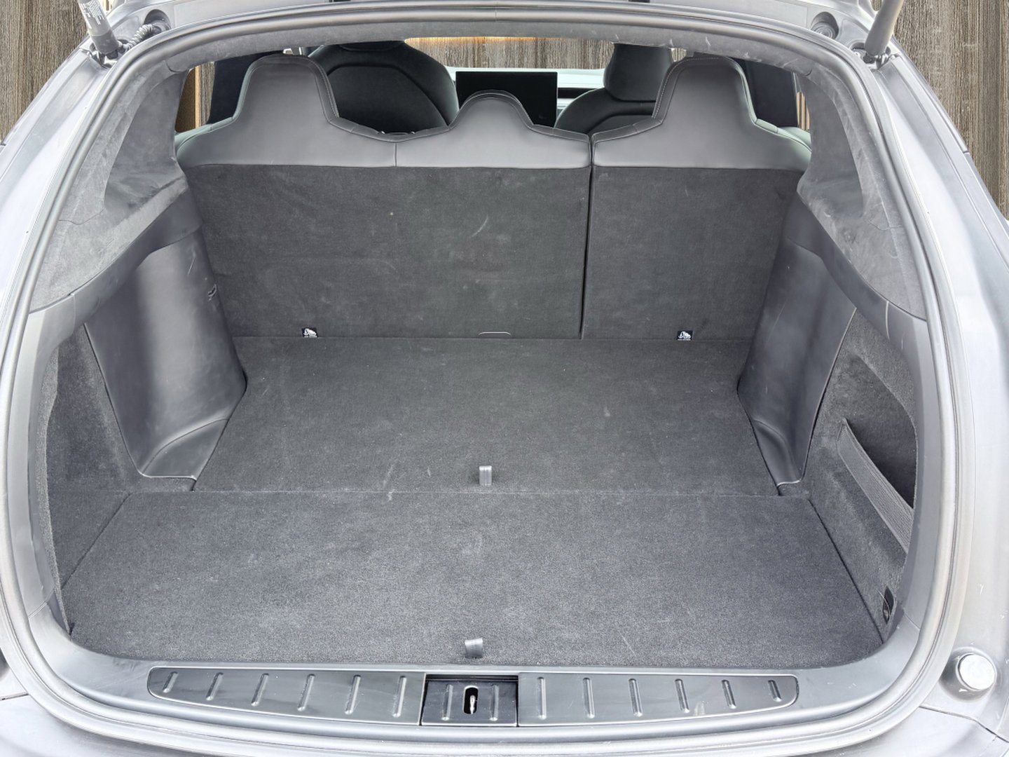 Used 2023 Tesla Model X image 38