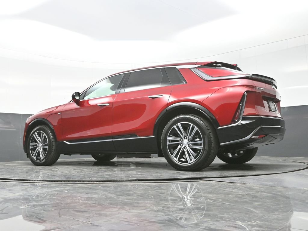 New 2026 Cadillac Lyriq Luxury image 39