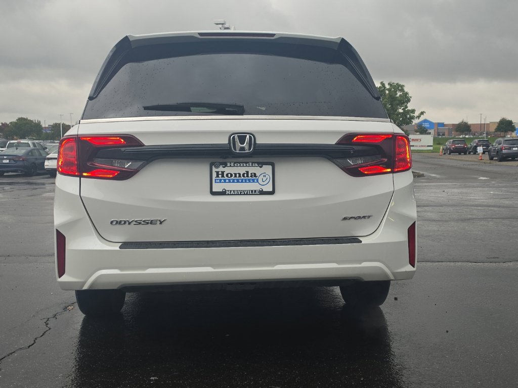 Used 2025 Honda Odyssey Sport-L image 6