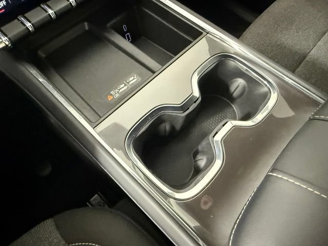 Used 2025 GMC Acadia Elevation FWD image 26