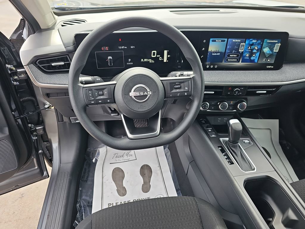 New 2026 Nissan Kicks S FWD image 19