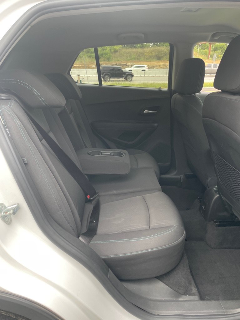Used 2016 Chevrolet Trax LT AWD/4WD image 20