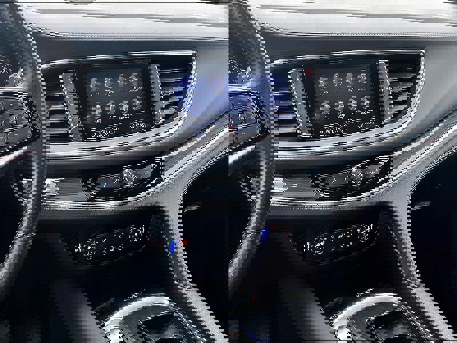 Used 2023 Buick Enclave Essence w/ Experience Buick Package image 18