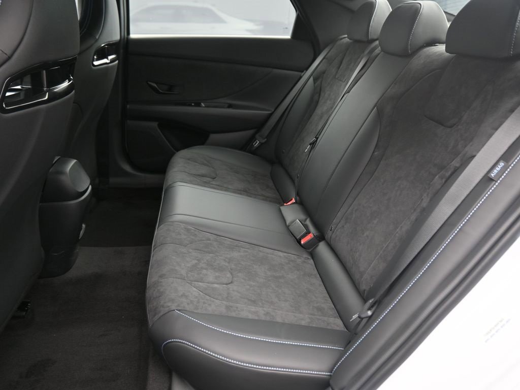 New 2025 Hyundai Elantra N image 11