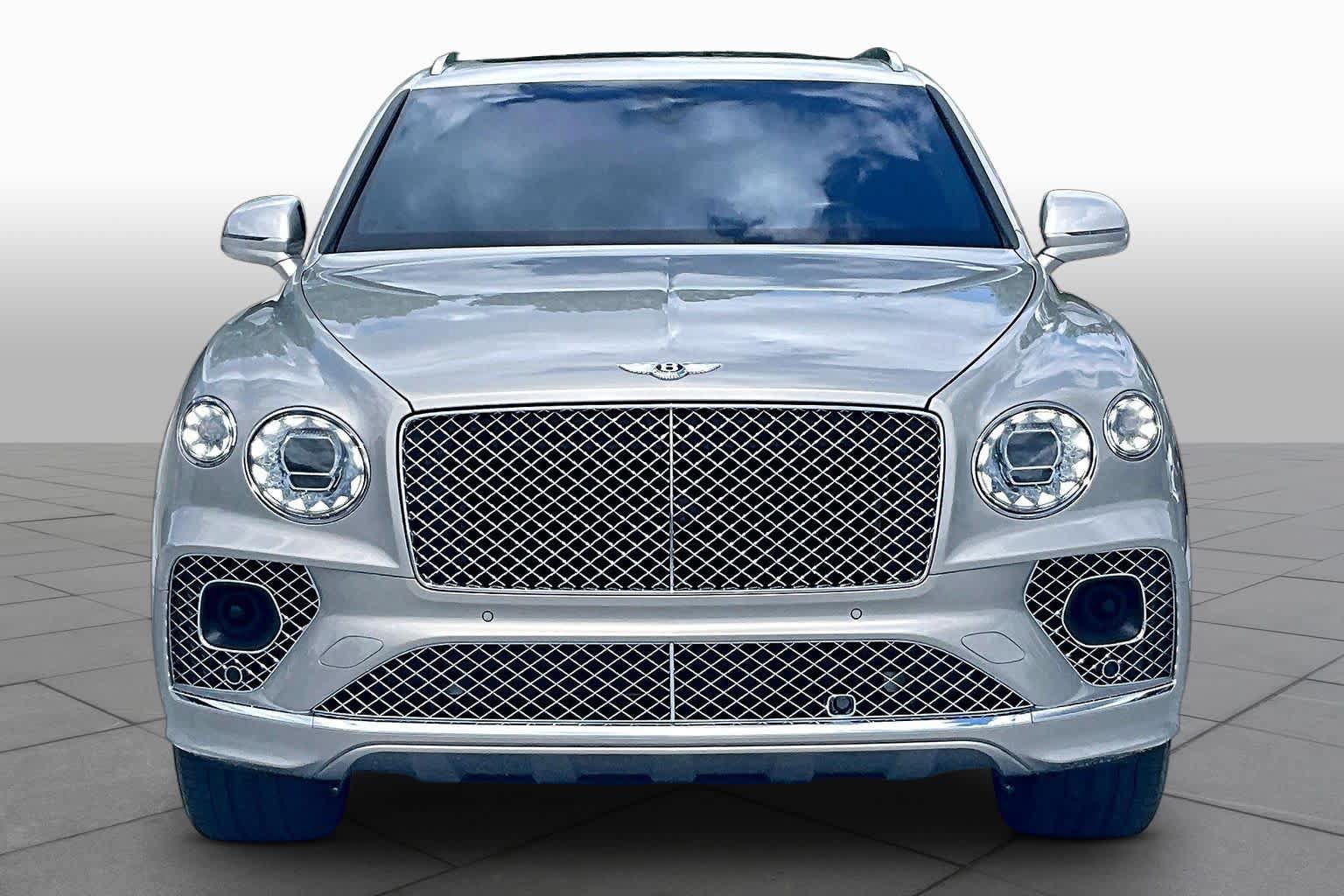 Used 2022 Bentley Bentayga AWD/4WD image 4