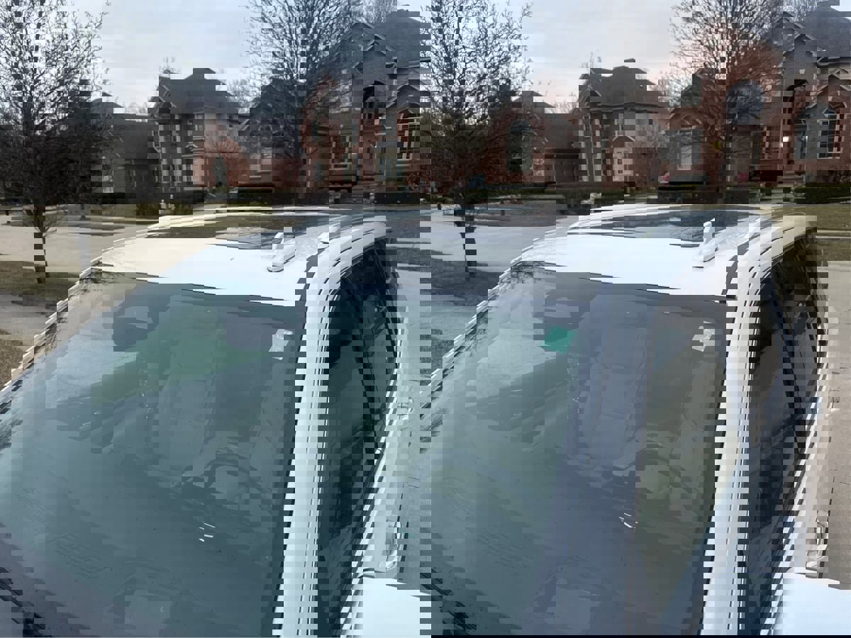 Used 2021 Cadillac Escalade Premium Luxury w/ Performance Package image 13