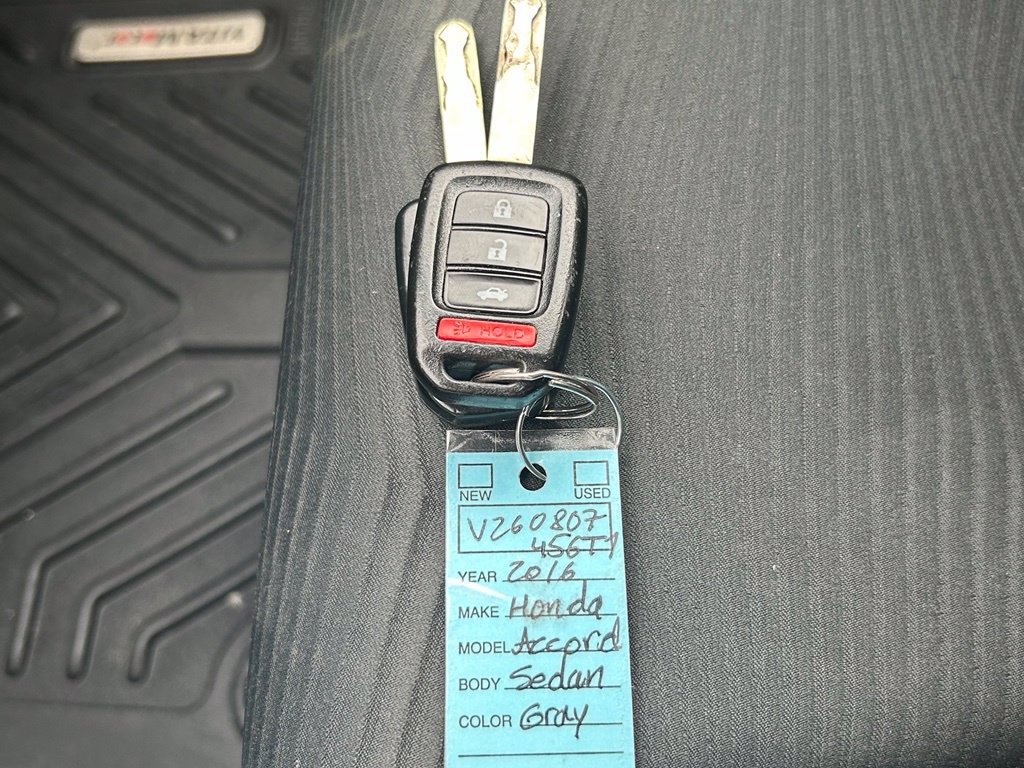 Used 2016 Honda Accord LX image 37