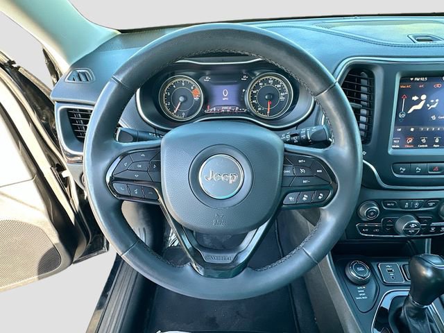 Used 2023 Jeep Cherokee Altitude Lux image 11