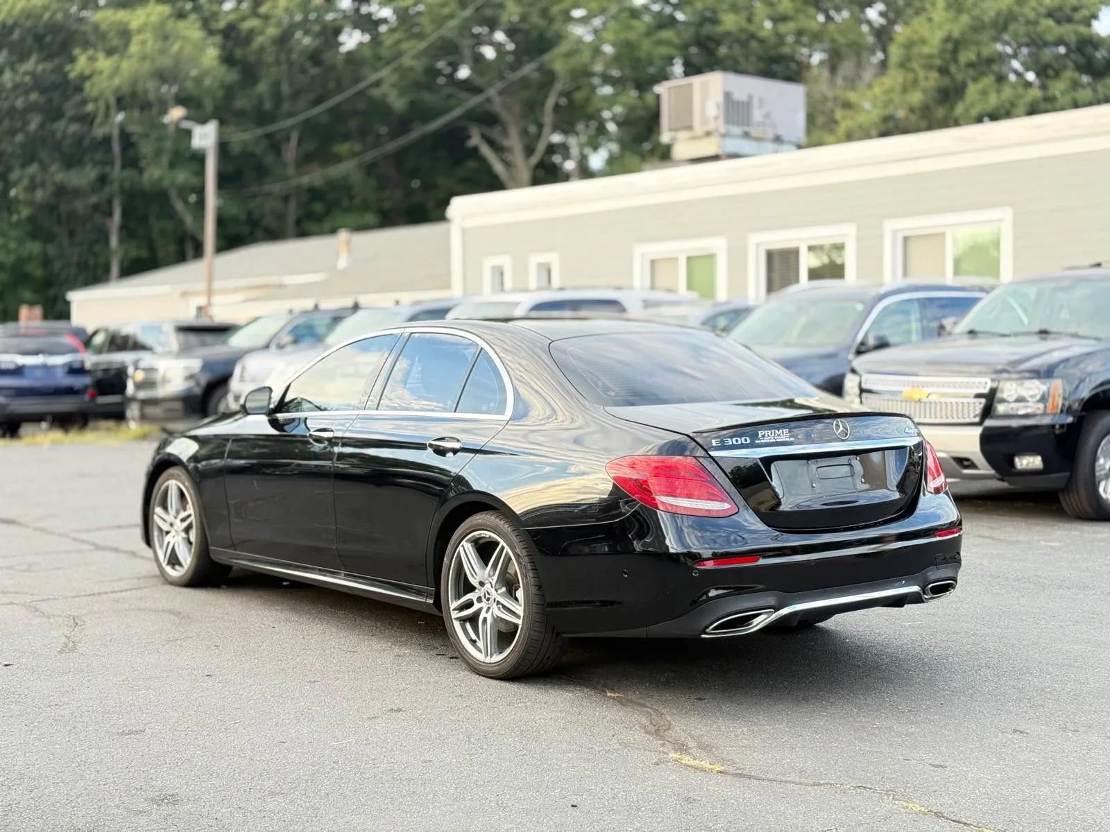 Used 2019 Mercedes-Benz E 300 4MATIC image 6