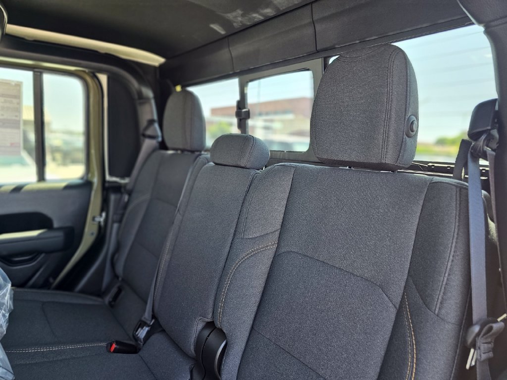 New 2026 Jeep Gladiator Sport AWD/4WD image 25