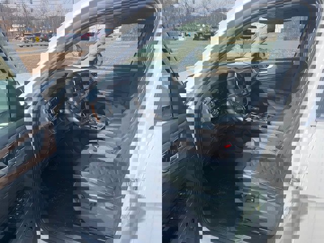 New 2026 Volkswagen Atlas SE image 5