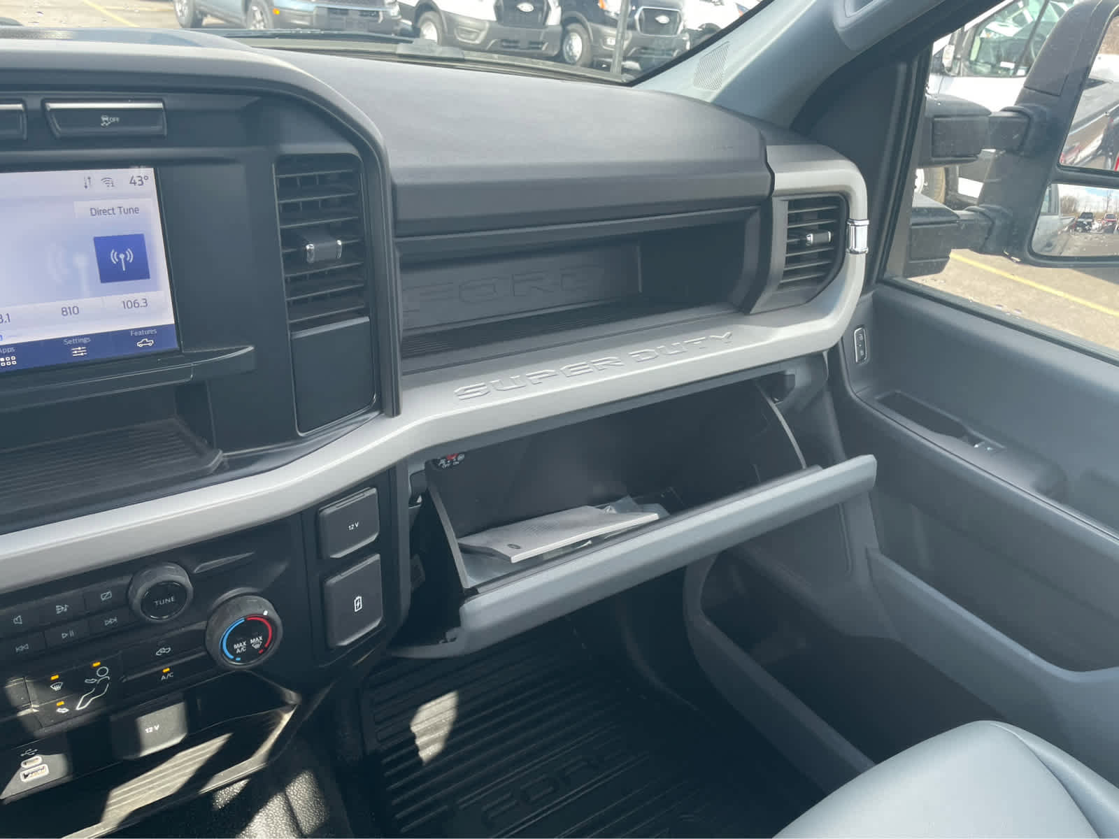 Used 2024 Ford F350 XL w/ Snow Plow Prep Package image 24