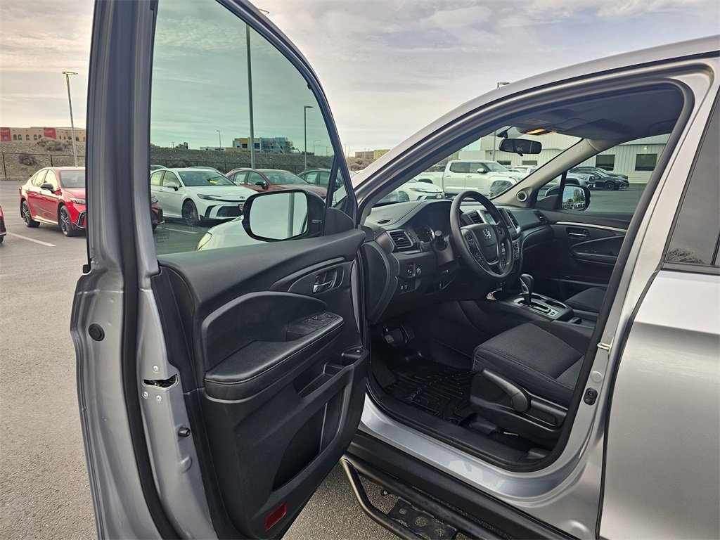 Used 2019 Honda Ridgeline Sport image 24