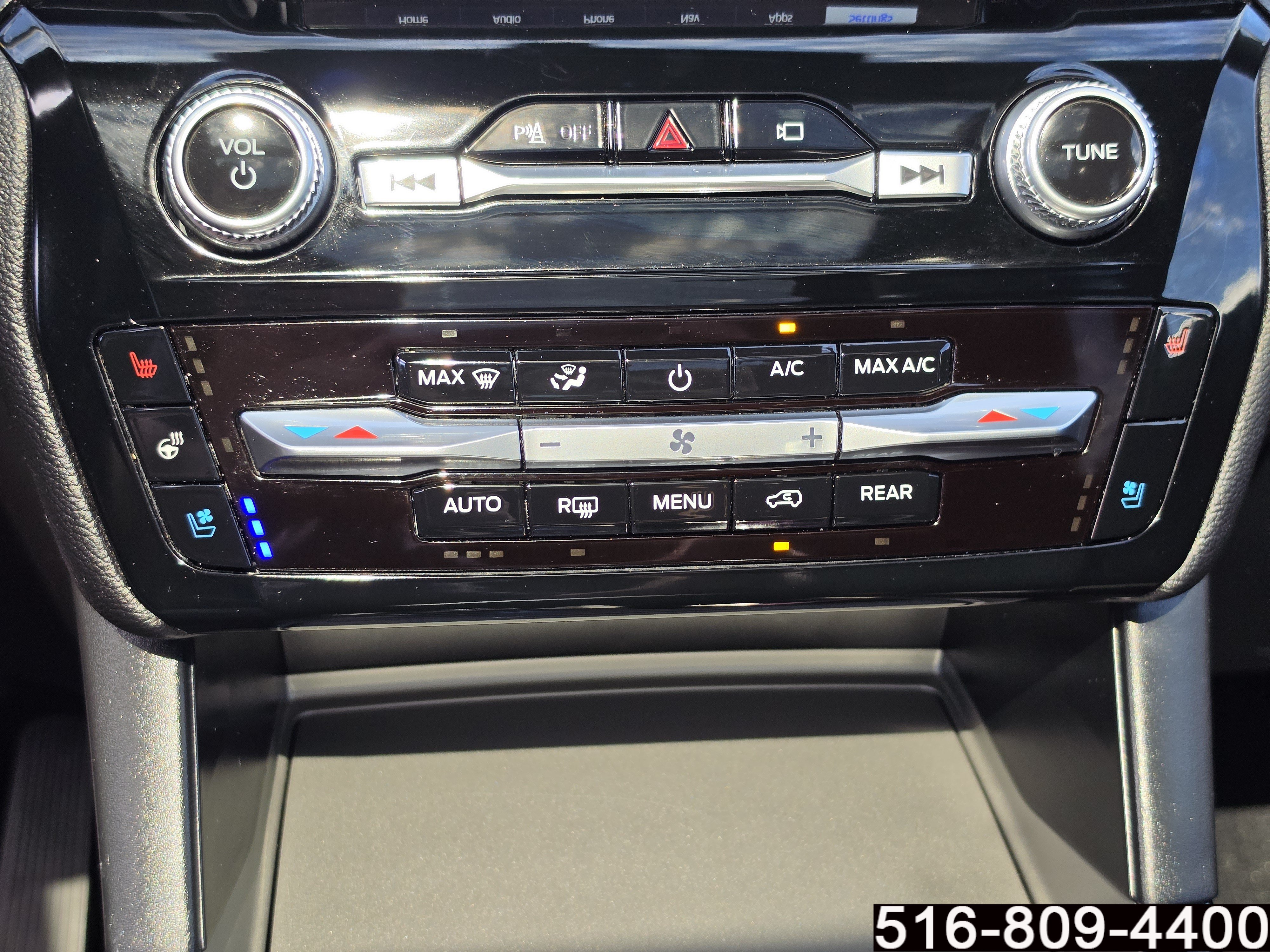 Used 2023 Ford Explorer ST w/ Equipment Group 401A AWD/4WD image 21