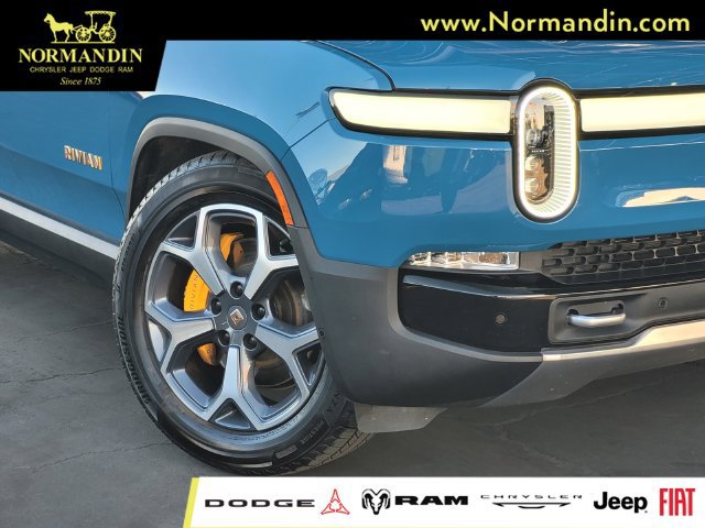 Used 2023 Rivian R1S Adventure Quad AWD/4WD image 5