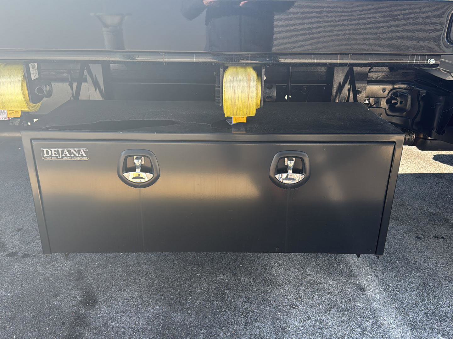 New 2025 Ford F550 2WD Regular Cab Super Duty image 13