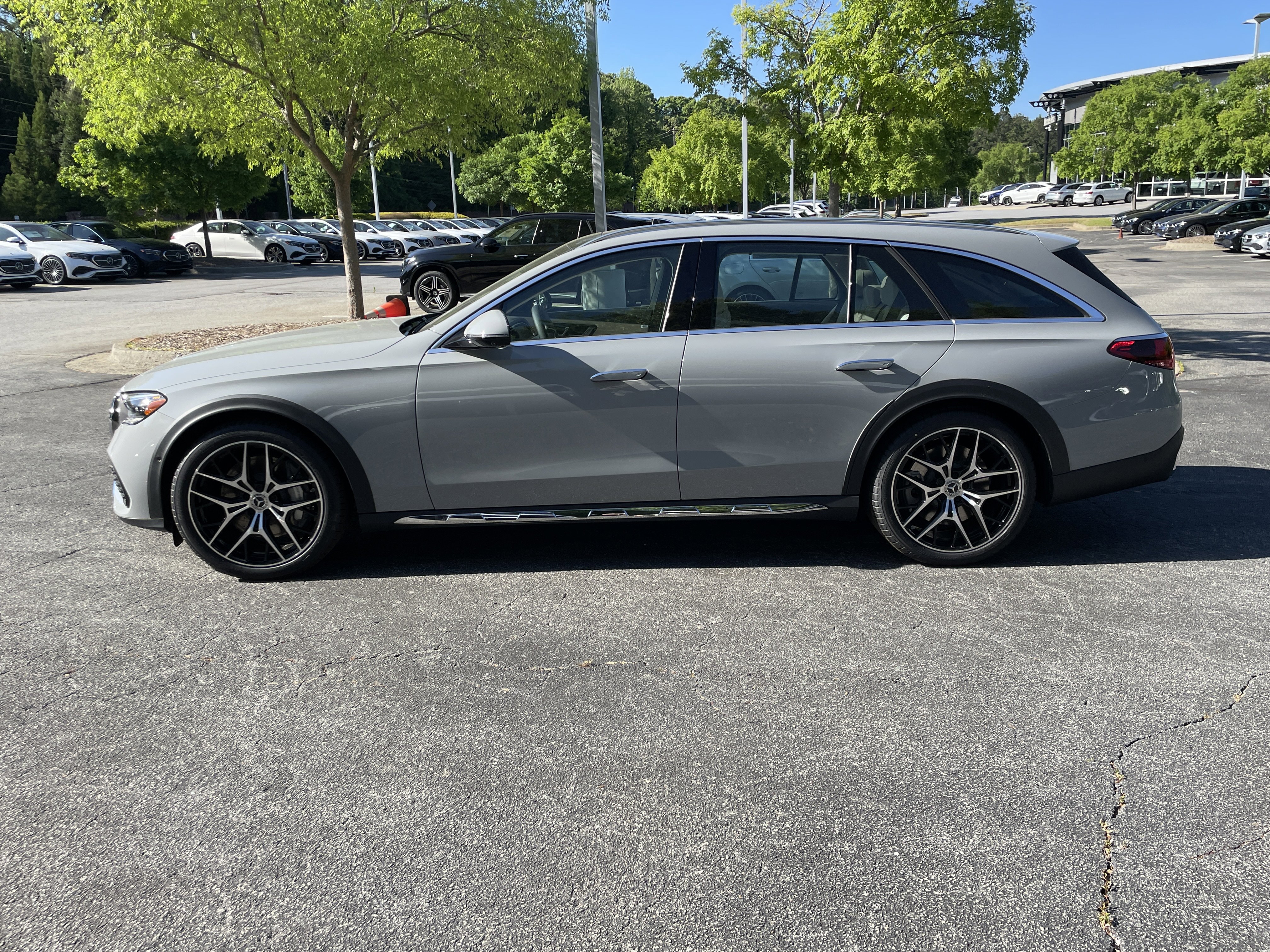 New 2026 Mercedes-Benz E 450 4MATIC All-Terrain Wagon image 14