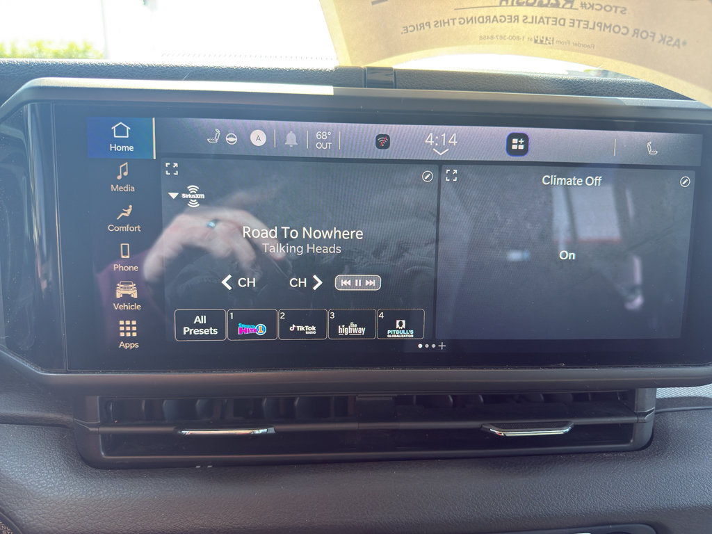 Used 2024 Jeep Wrangler Unlimited AWD/4WD image 17
