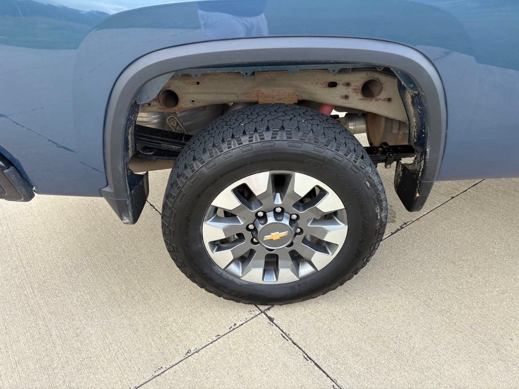 Used 2024 Chevrolet Silverado 2500 Custom w/ Custom Value Package AWD/4WD image 25