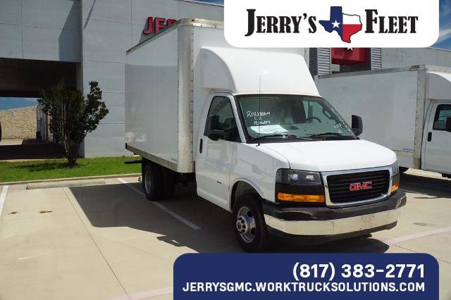New 2024 GMC Savana 3500 w/ Power Convenience Package