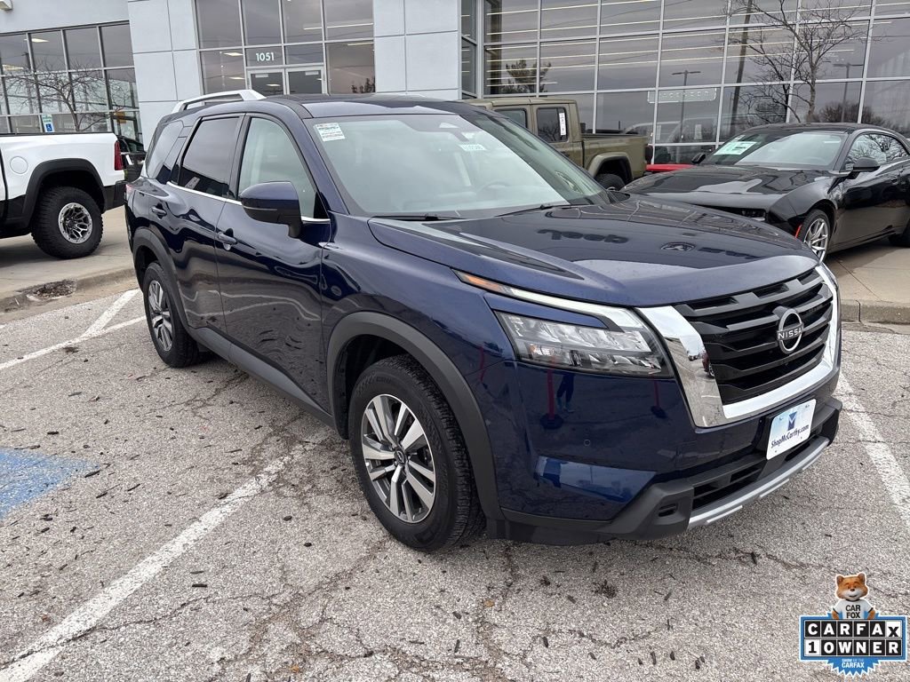 Used 2025 Nissan Pathfinder SL image 7