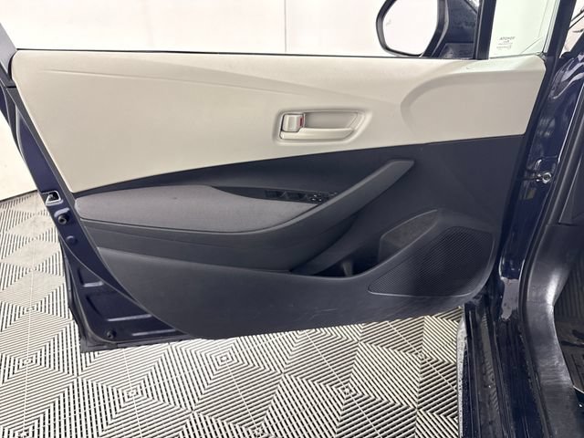 Certified 2025 Toyota Corolla LE w/ LE Premium Package FWD image 21