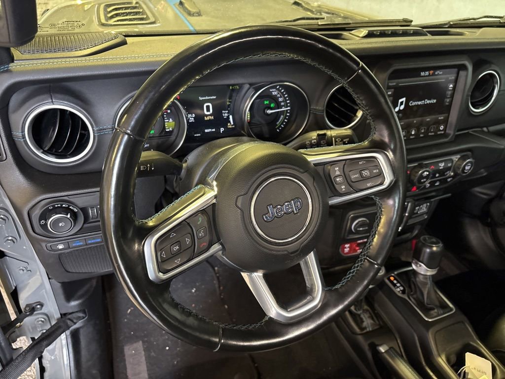 Used 2021 Jeep Wrangler Unlimited Rubicon 4xe w/ Cold Weather Group AWD/4WD image 15