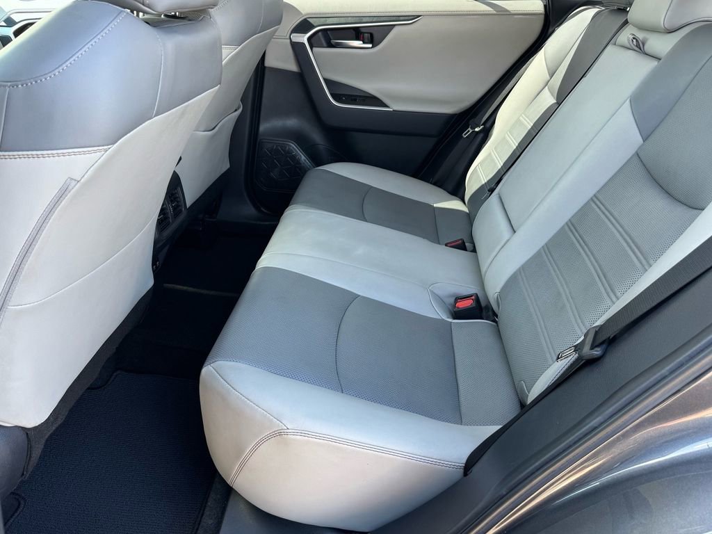Used 2019 Toyota RAV4 Limited w/ Cold Weather Package image 13