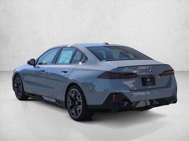 New 2026 BMW i5 eDrive40 w/ M Sport Package image 9