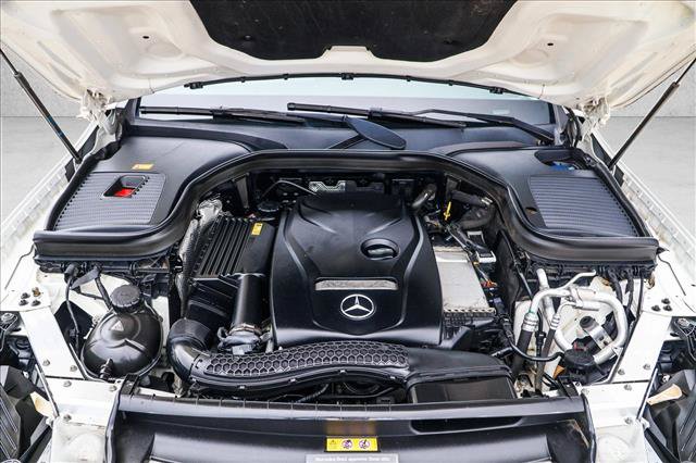 Used 2016 Mercedes-Benz GLC 300 4MATIC image 28