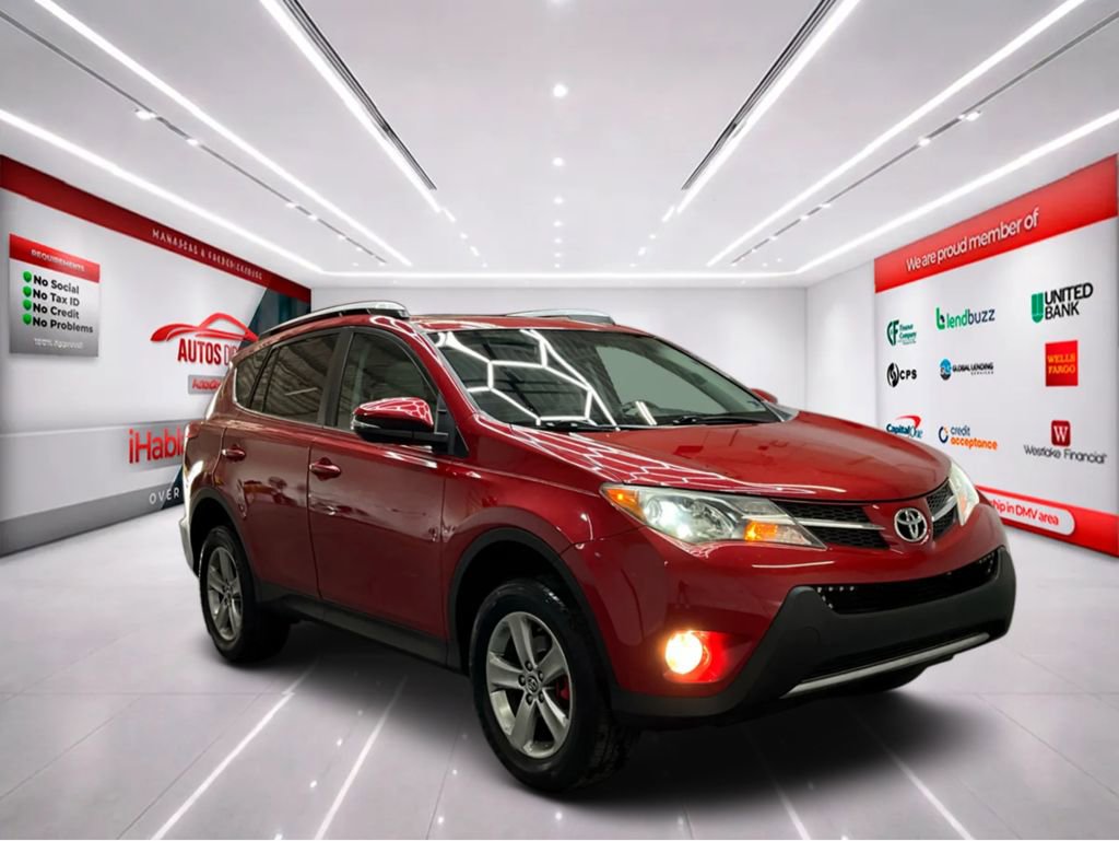 Used 2015 Toyota RAV4 XLE FWD image 2
