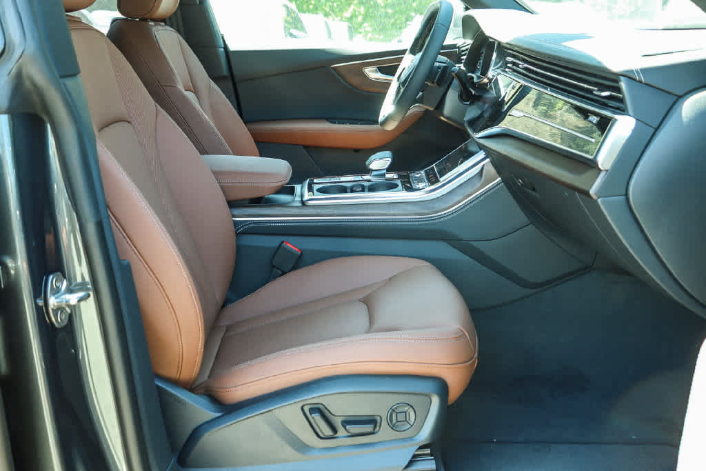 New 2027 Audi Q8 Premium Plus AWD/4WD image 17