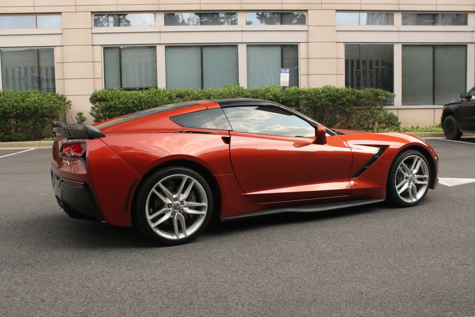 Used 2015 Chevrolet Corvette Stingray Coupe w/ 3LT Preferred Equipment Group RWD image 8