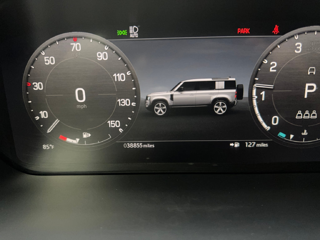 Used 2023 Land Rover Defender 110 V8 AWD/4WD image 62