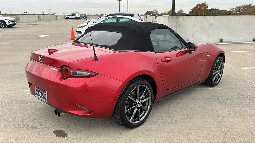 Used 2016 MAZDA MX-5 Miata Grand Touring image 17