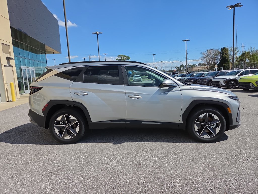 New 2026 Hyundai Tucson SEL FWD image 9