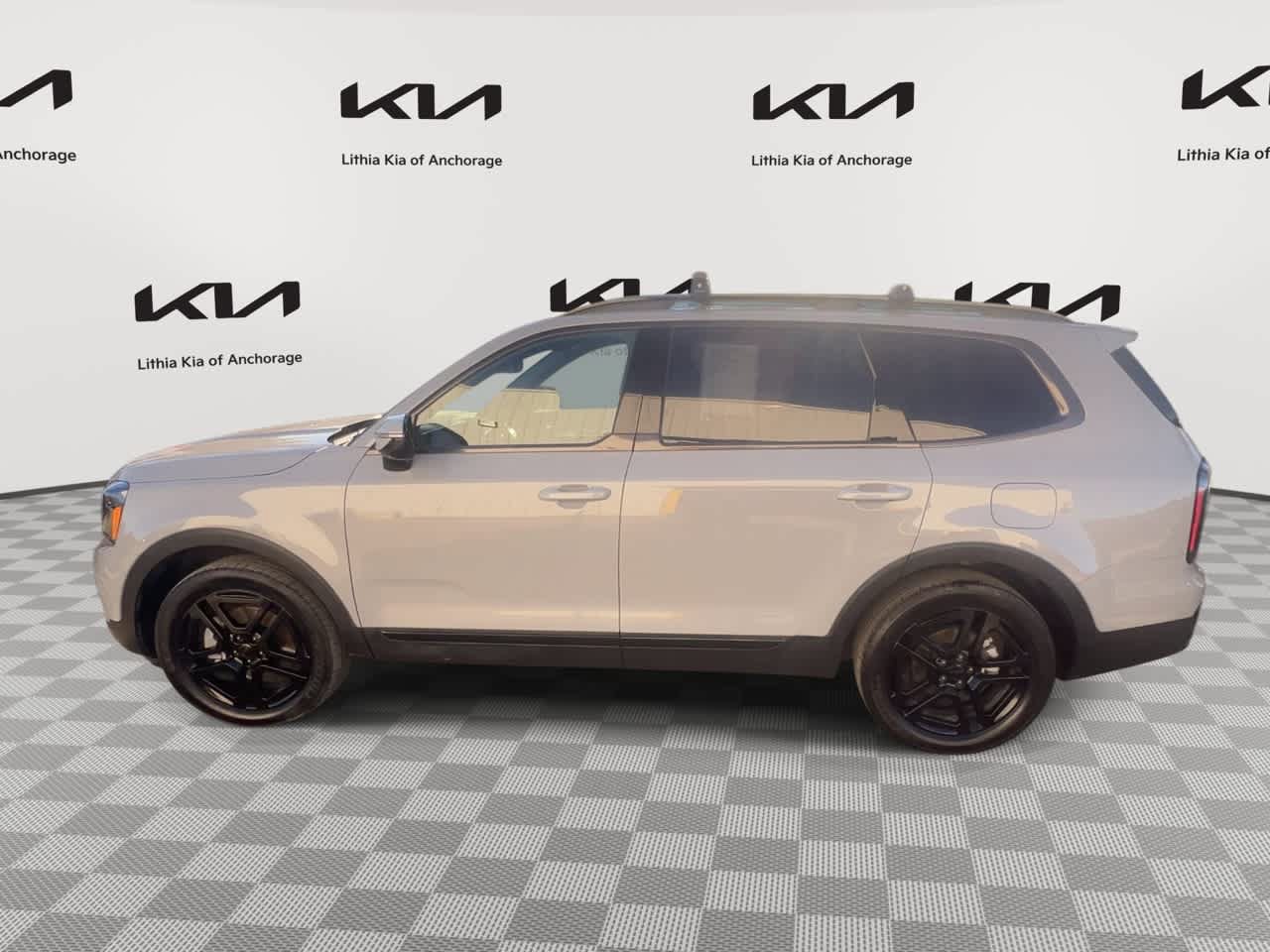 Certified 2025 Kia Telluride SX X-Line AWD/4WD image 5