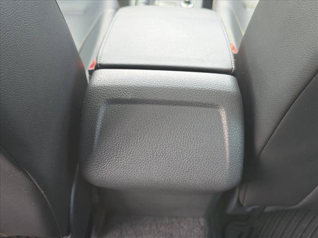 Used 2020 Volkswagen Golf 4-Door FWD image 19
