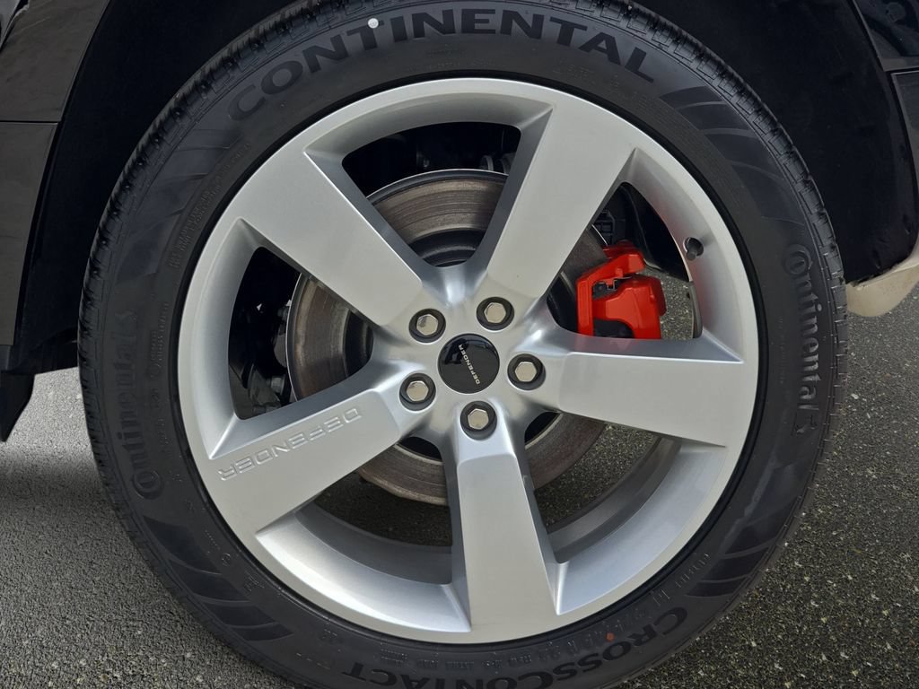 New 2026 Land Rover Defender 110 X AWD/4WD image 34