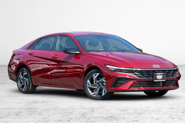 New 2025 Hyundai Elantra SEL