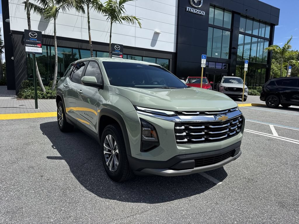 Used 2026 Chevrolet Equinox LT FWD image 7