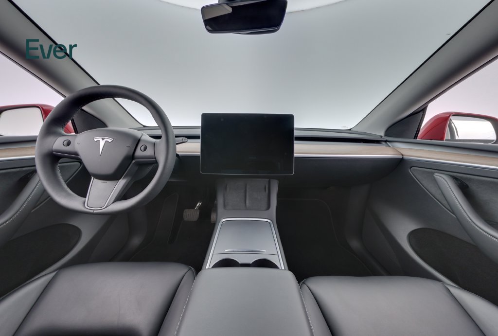 Used 2025 Tesla Model Y Long Range AWD/4WD image 26