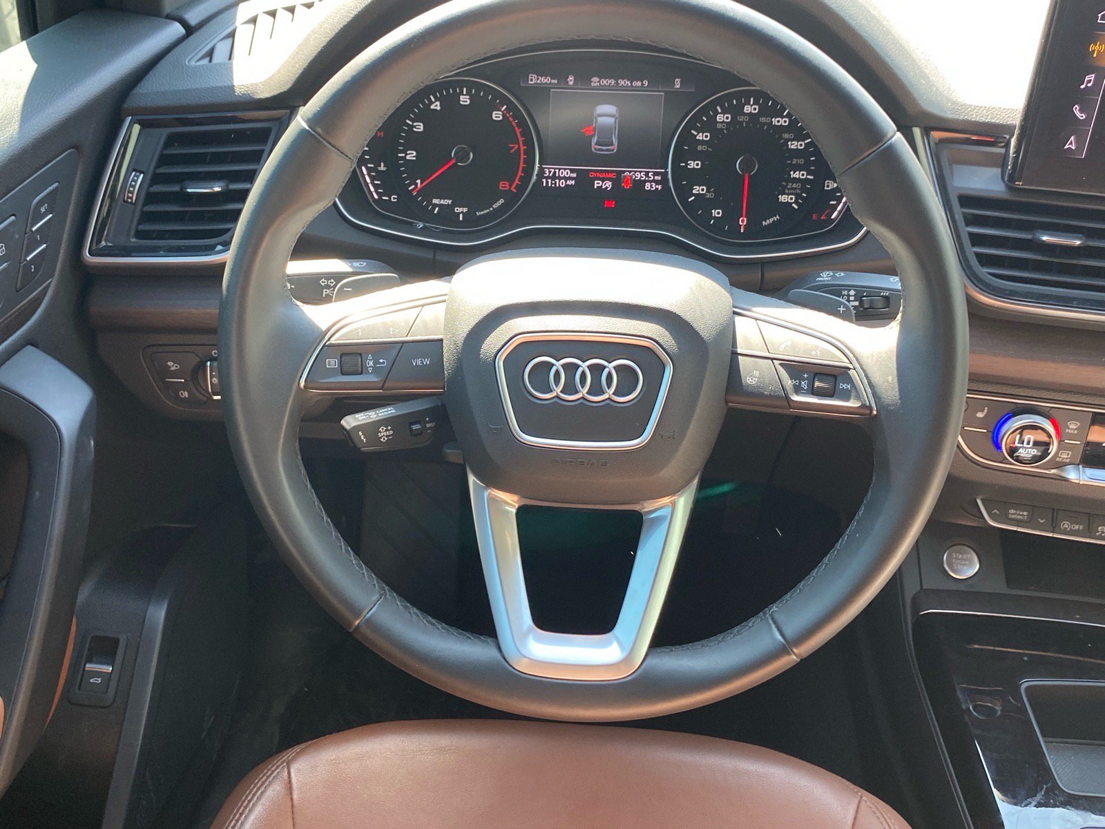 Used 2023 Audi Q5 2.0T Premium w/ Convenience Package AWD/4WD image 5