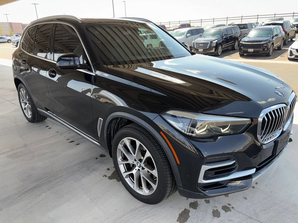 Used 2022 BMW X5 sDrive40i w/ Parking Assistance Package RWD image 9