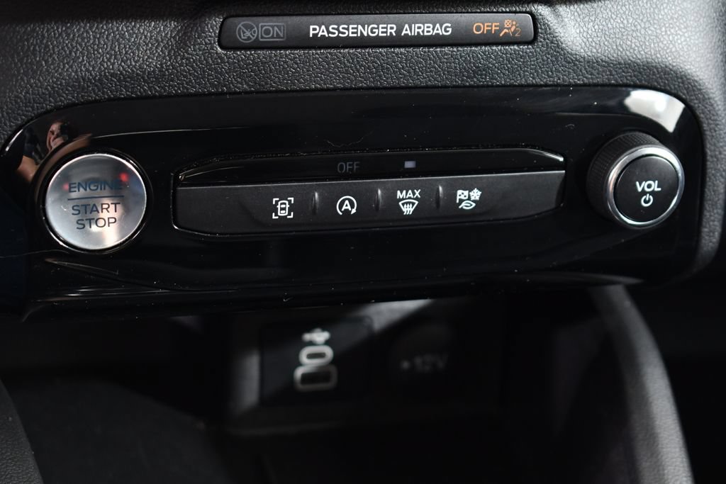 Used 2024 Ford Escape Active w/ Tech Pack #1 AWD/4WD image 29