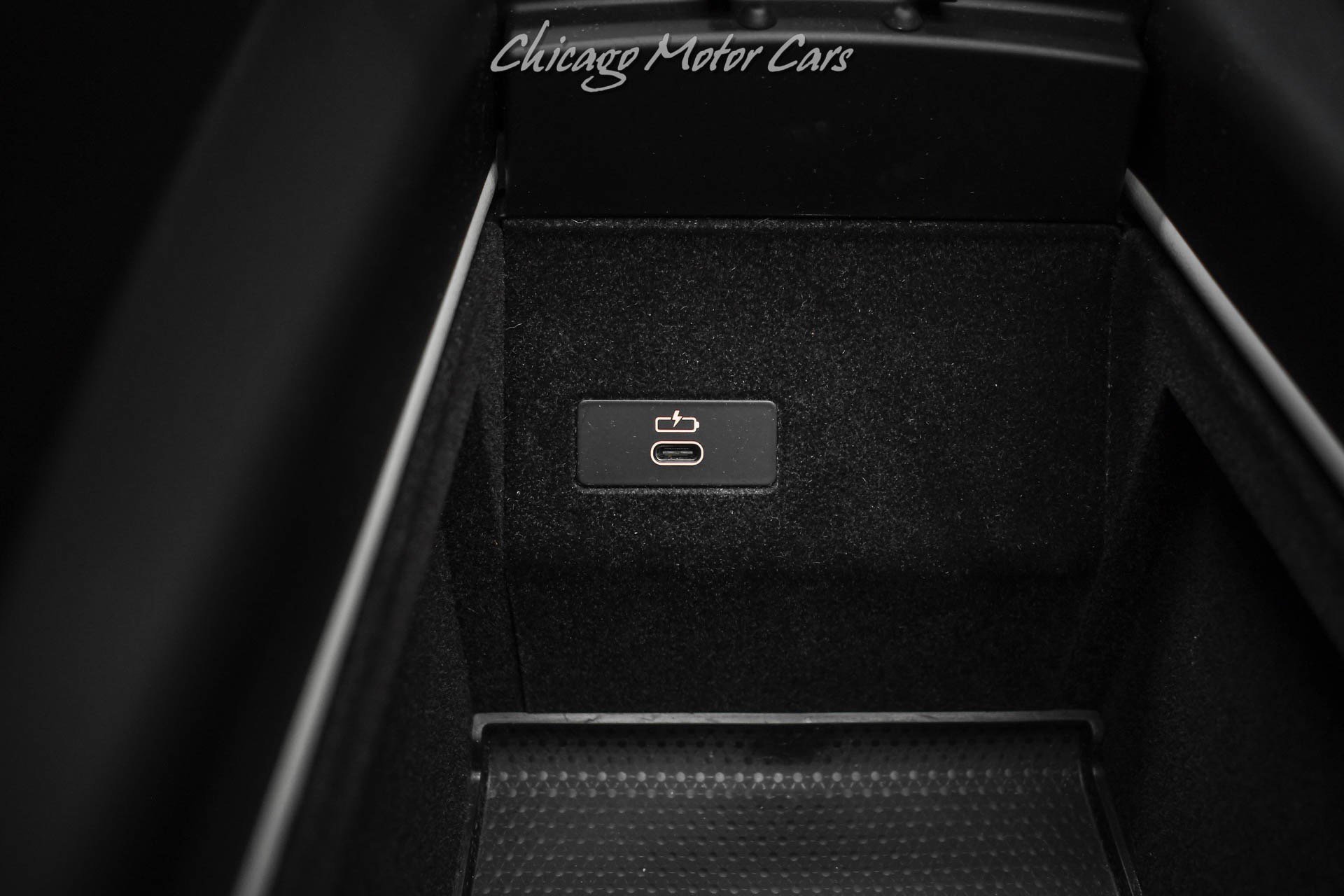 Used 2024 BMW ALPINA XB7 AWD/4WD image 24
