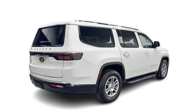 Used 2023 Jeep Wagoneer 2WD image 2