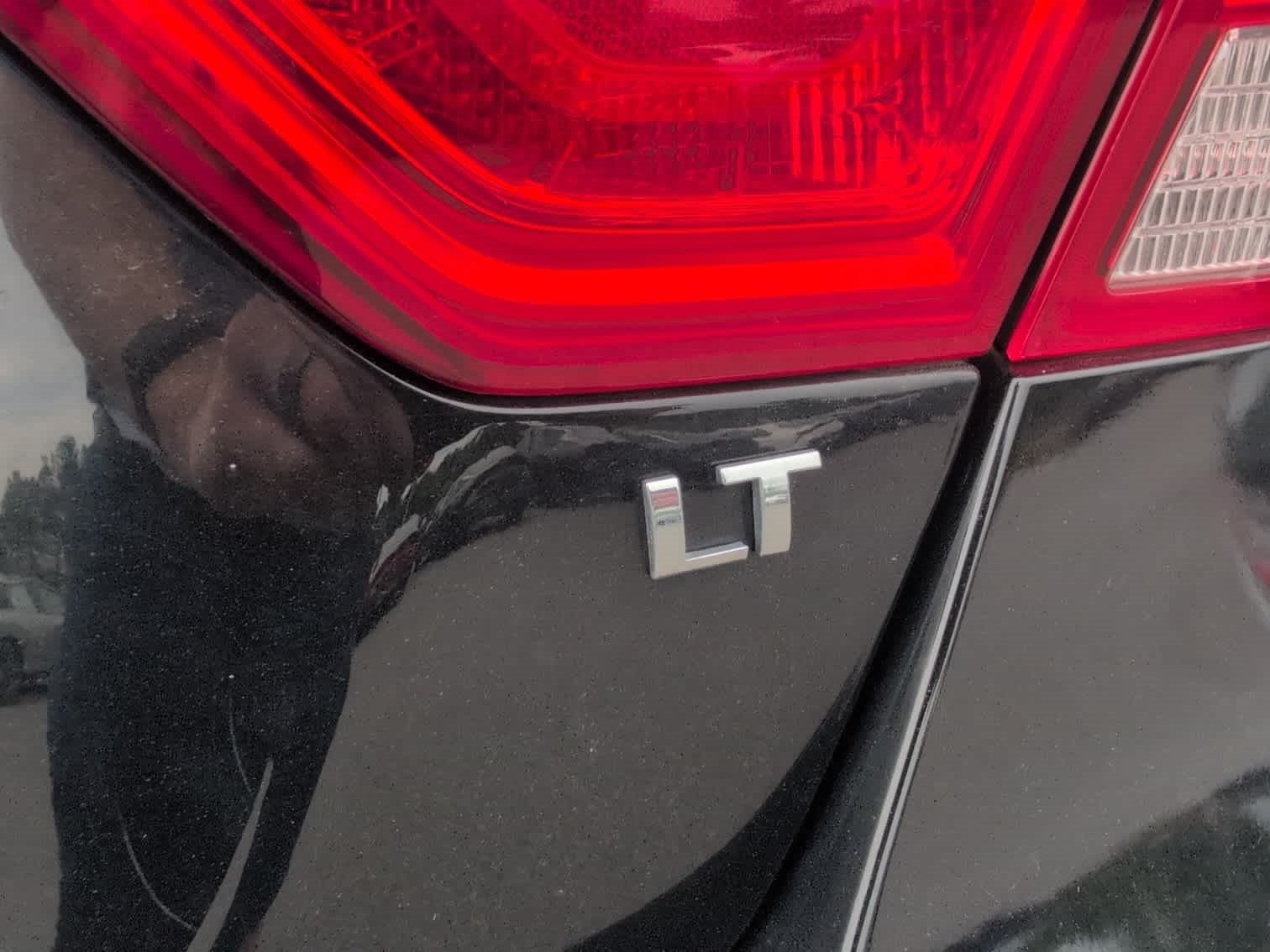 Used 2018 Chevrolet Impala LT FWD image 6