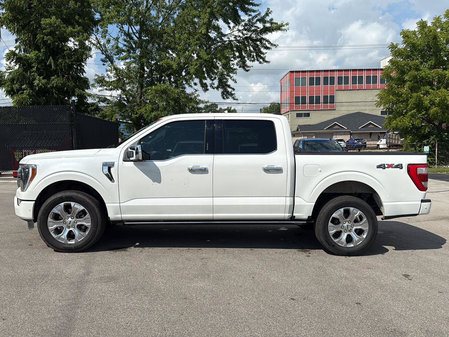 Used 2023 Ford F150 Platinum AWD/4WD image 6
