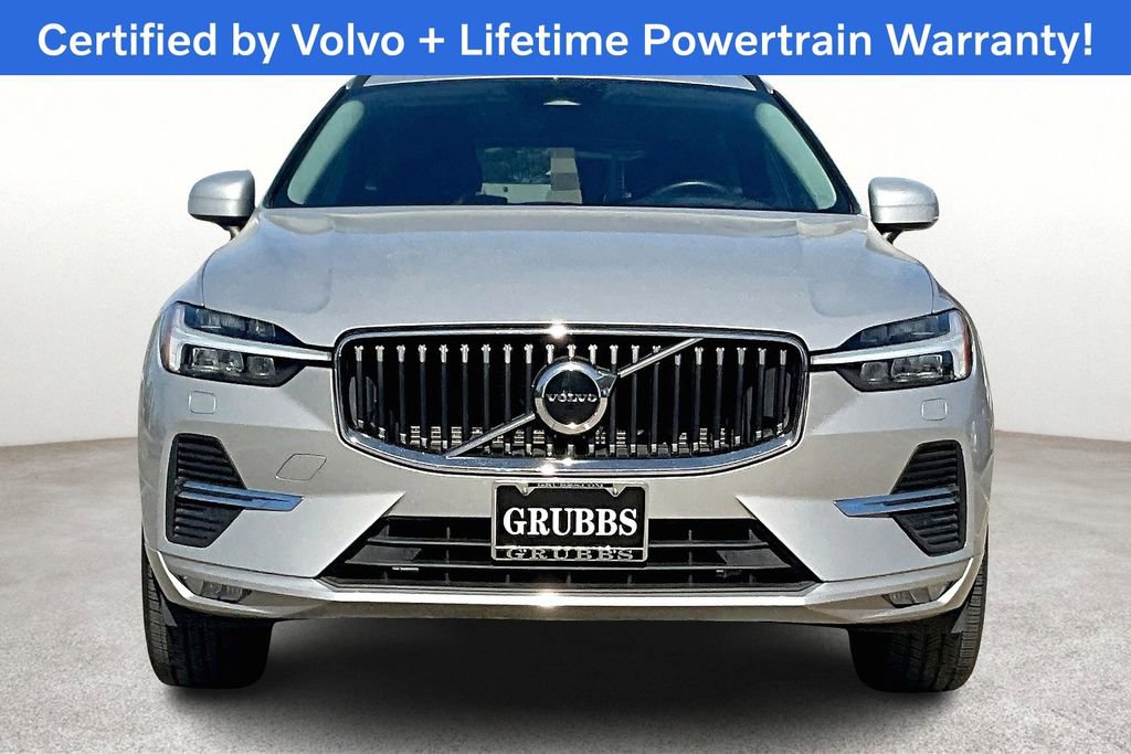 Used 2023 Volvo XC60 B5 Core image 5